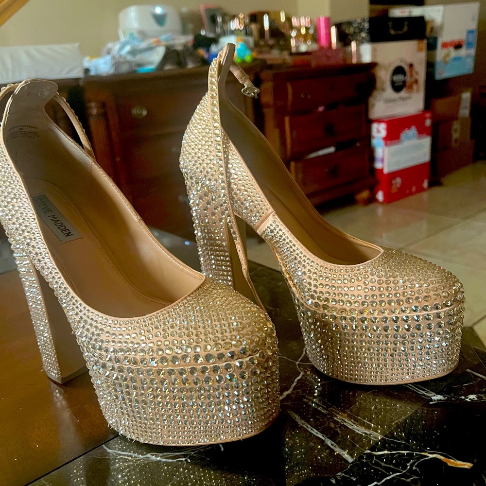 Steve madden platform Heels